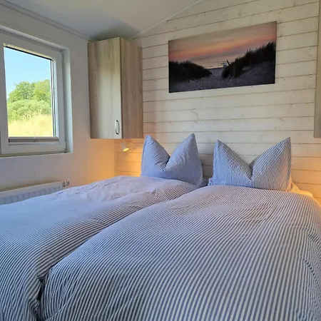 Ostseeferienpark Walkyrien - Kapitaen 37 * Schashagen